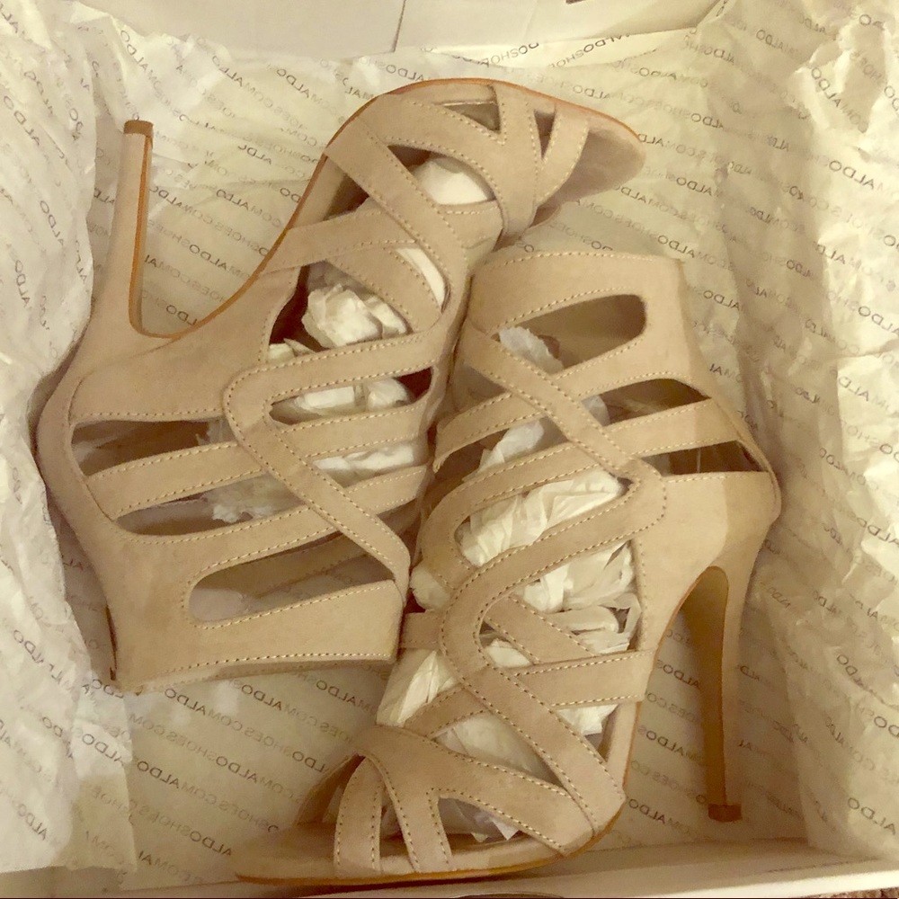 Aldo Albavia heels